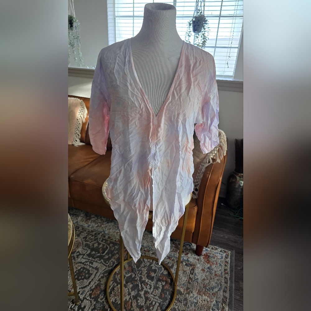 Comfy and Flowy Tie Dye Top